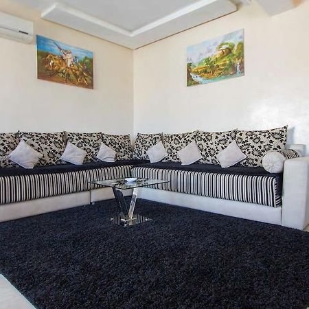 Res Mario 3 Lovely Apartment With Balcony & Sea View Free Wifi الدار البيضاء المظهر الخارجي الصورة